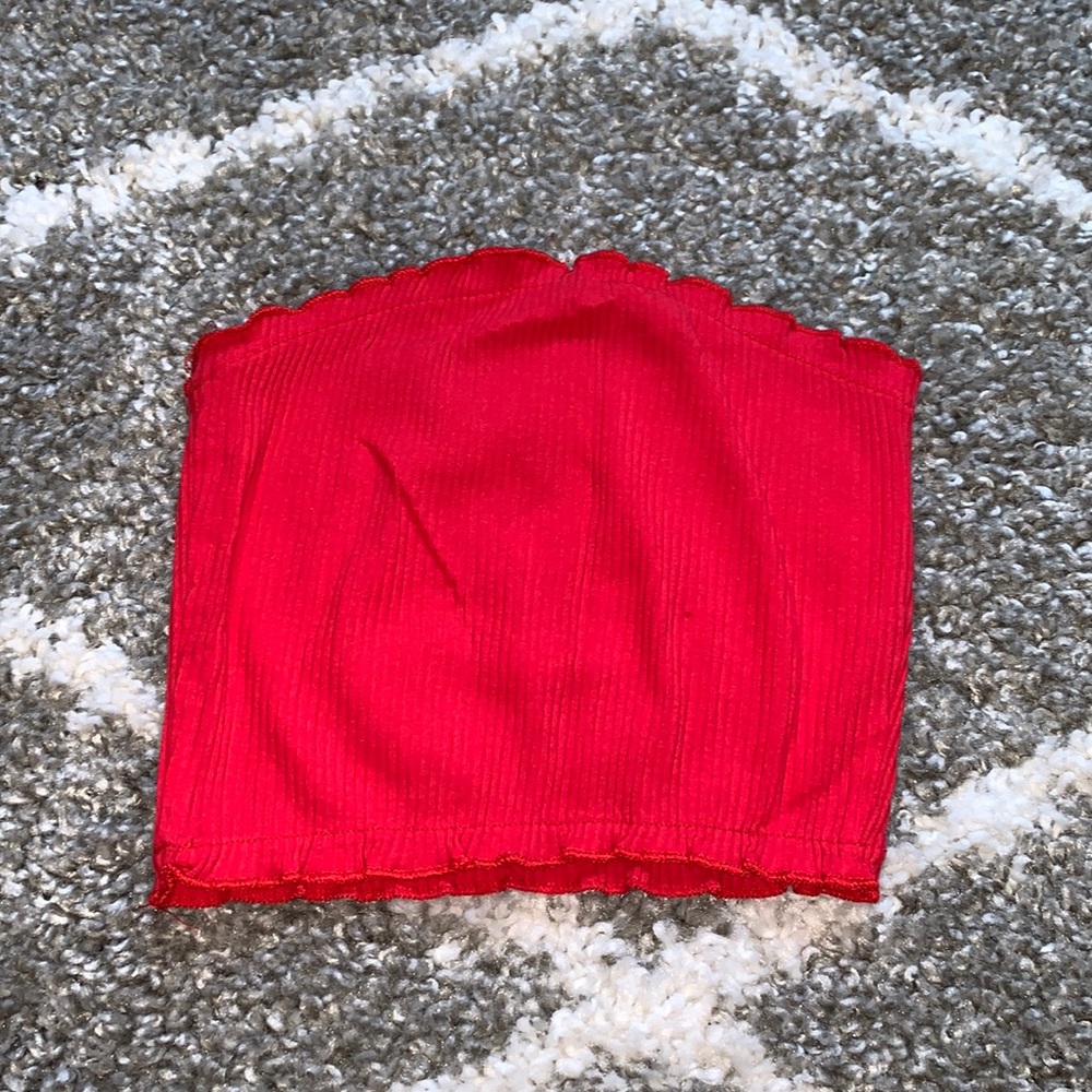 Zaful red crop top ( size small)